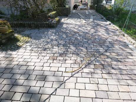 sas-balanche-paves-cours